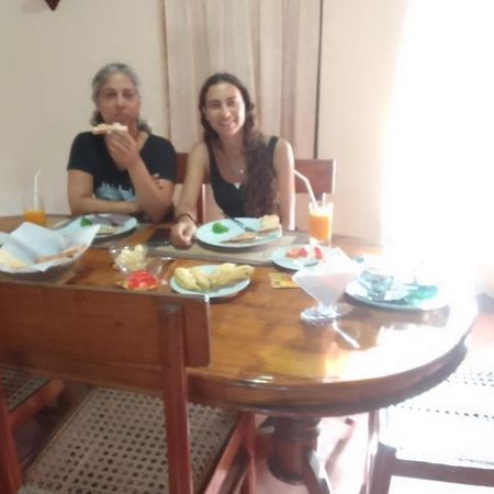 Mama'S Hostel By Taprobane نيجومبو المظهر الخارجي الصورة